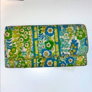 vera bradley wallet